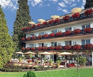 באדנוויילר Hotel Behringer'S Traube מראה חיצוני תמונה