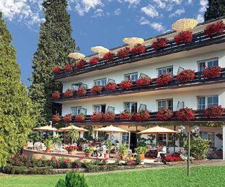 באדנוויילר Hotel Behringer'S Traube מראה חיצוני תמונה