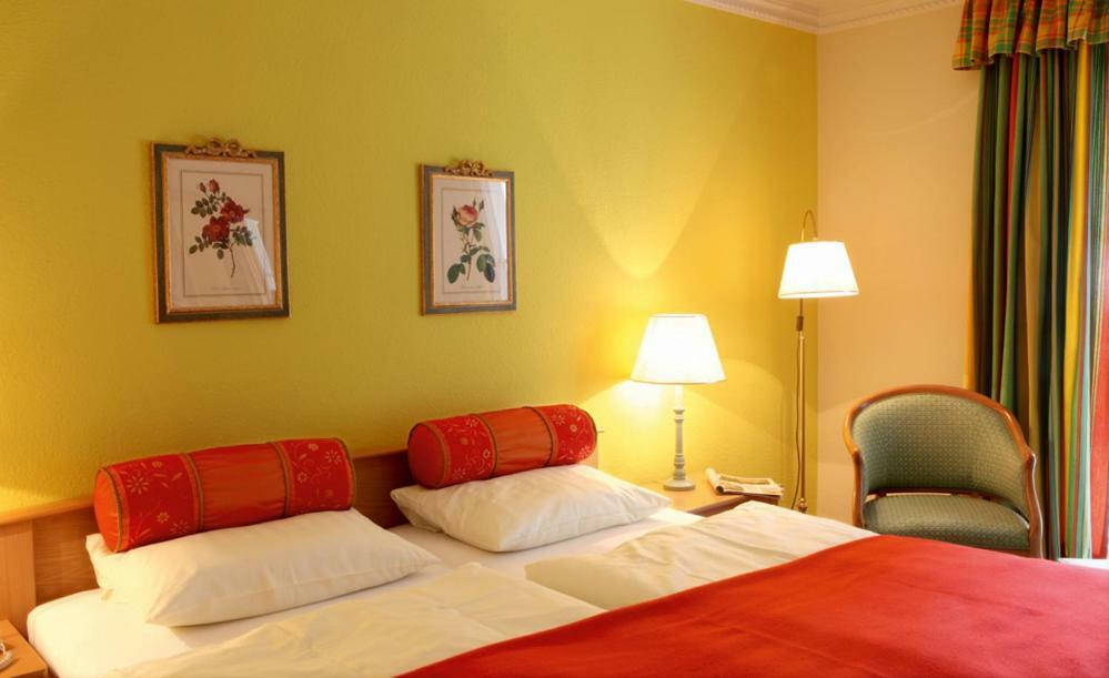 באדנוויילר Hotel Behringer'S Traube מראה חיצוני תמונה